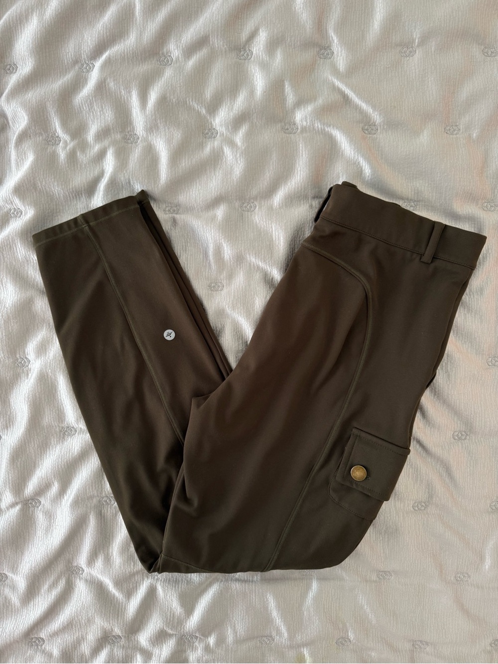 Halara DayStretch High Waisted Zipper Pockets
Solid Skinny Cargo Pants M - Picture 5 of 7